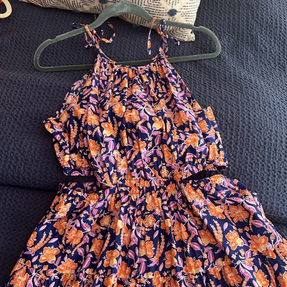 J. Crew Harbour side-cutout dress in painted block print - Picture 2 of 3